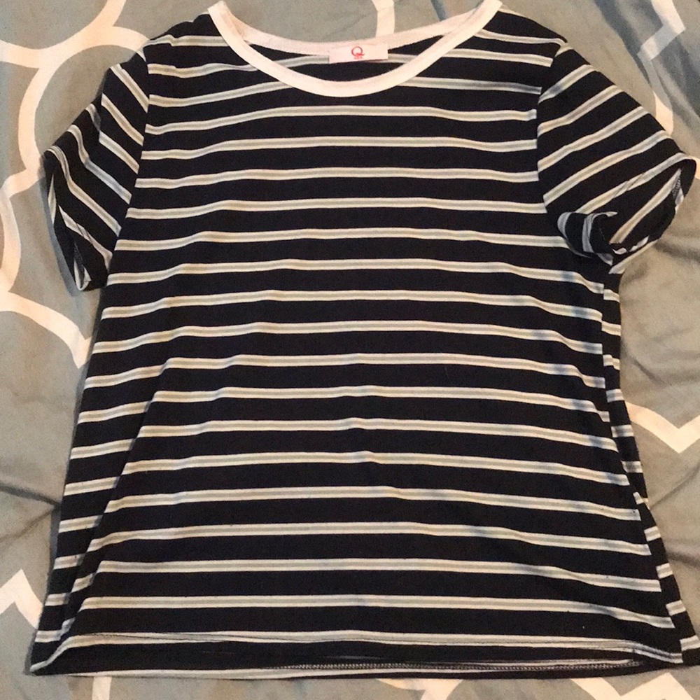 hi! welcome to my account. i will be selling this